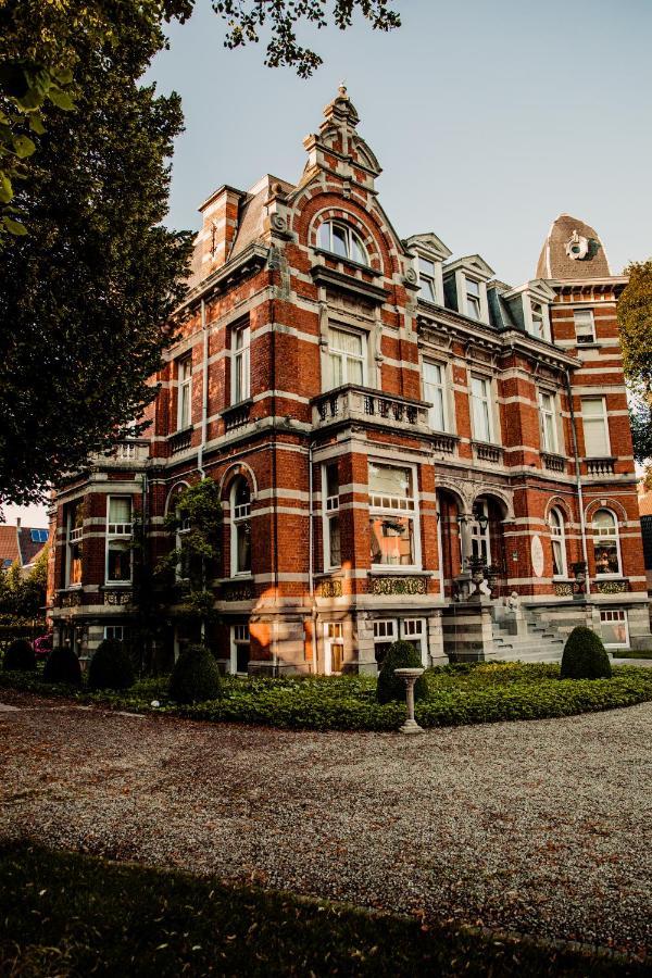 B&B 'T Kasteel & 'T Koetshuys เวอร์เนอ ภายนอก รูปภาพ