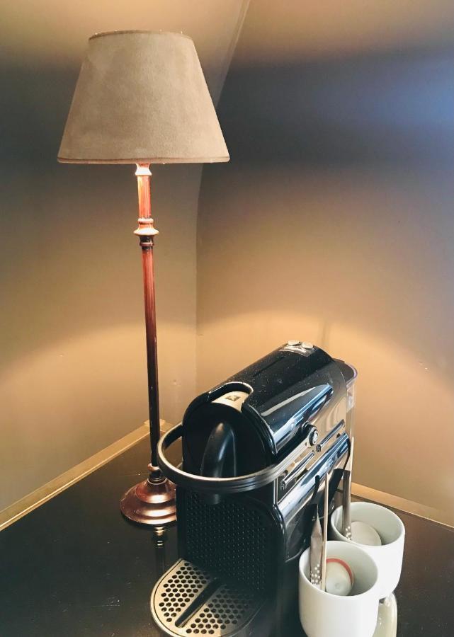 B&B 'T Kasteel & 'T Koetshuys เวอร์เนอ ภายนอก รูปภาพ