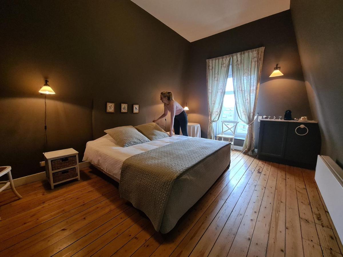 B&B 'T Kasteel & 'T Koetshuys เวอร์เนอ ภายนอก รูปภาพ